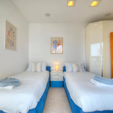 Spacious 3bedrooms With Spectacular Views Goslm-6 Sliema