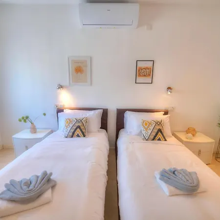 Spacious 3bedrooms With Spectacular Views Goslm-6 * סליאמה