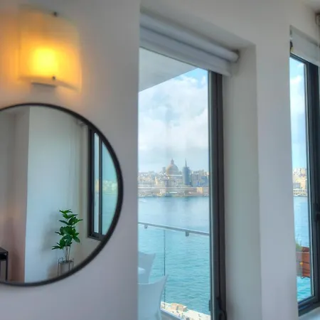 Appartamento Spacious 3bedrooms With Spectacular Views Goslm-6 Sliema