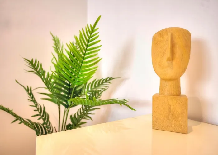 Spacious 3bedrooms With Spectacular Views Goslm-6 Apartament